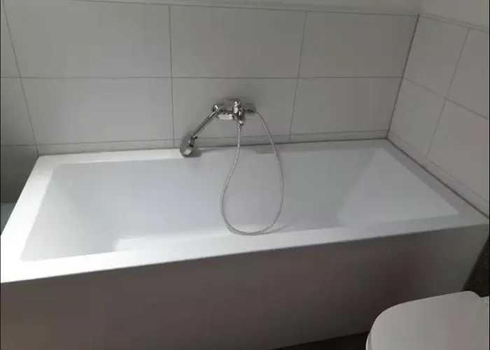 Licata Trade Fair - Messezimmer